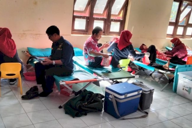 Donor Darah Dalam Rangka Memperingati hari Jadi Kabupaten Klaten Yang Ke-219 Kecamatan Trucuk