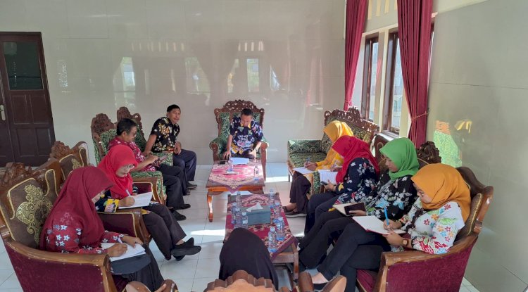 Rapat Koordinasi Rutin Pegawai Kecamatan Trucuk
