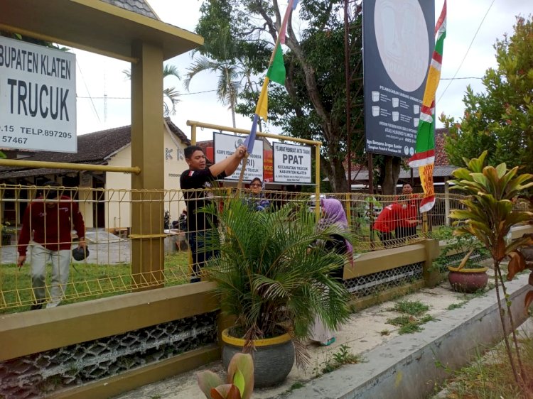 Kegiatan Jum'at Bersih Kecamatan Trucuk