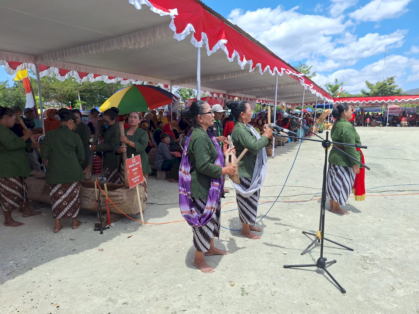 Desa Palar Mewakili Lomba Gejog Lesung