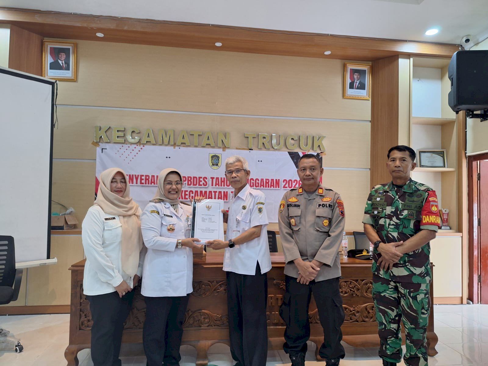 Penyerahan APBDes 2026 se Kecamatan Trucuk