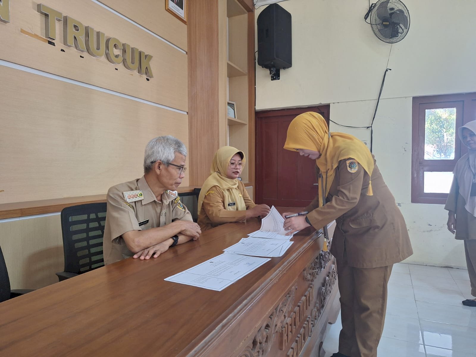 Penandatanganan Pakta Integritas dan Perjanjian Kinerja