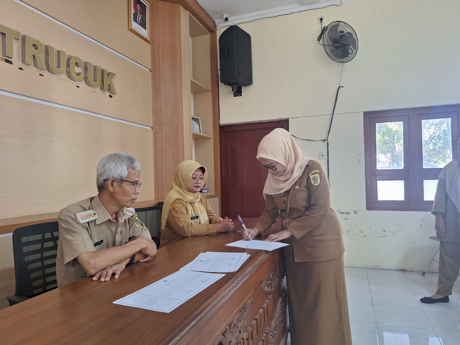Penandatanganan Pakta Integritas dan Perjanjian Kinerja